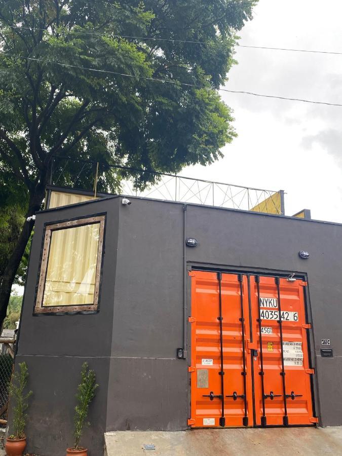 Отель Urban Box House Diadema Экстерьер фото